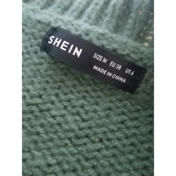 Shein Cropped Green Cardigan Size Medium - Picture 3 of 5